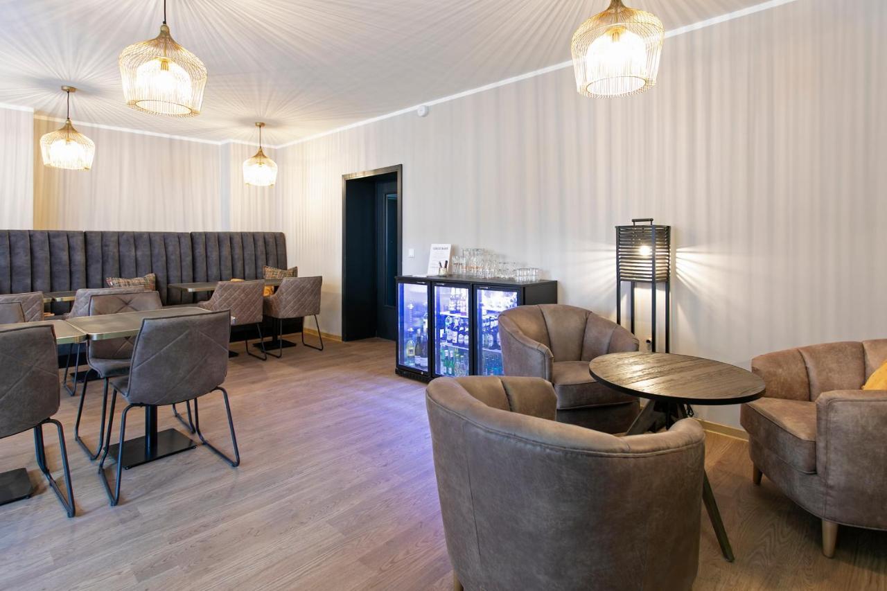 Himmelreich Im Schlosshotel בראונפלס מראה חיצוני תמונה